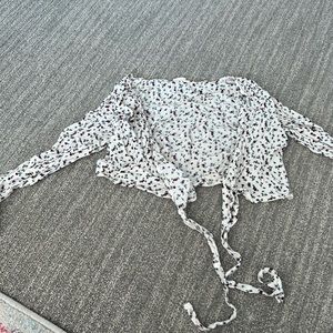 Tie front vintage brandy Melville shirt